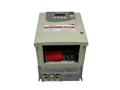 USED TOSHIBA VFS9-4015PL-WN TRANSISTOR INVERTER VFD DRIVE 2HP