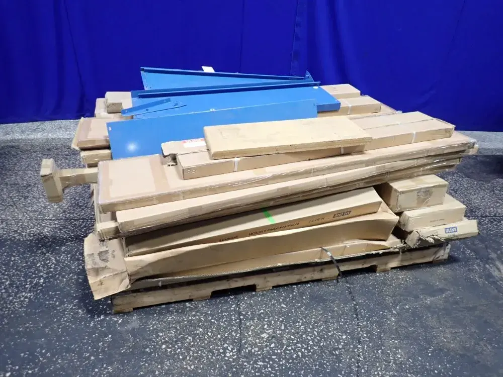 Packing Stations / Mounting Kits