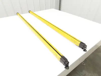 Keyence GL-R60H Safety Light Curtain Transmitter & Receiver Set 25mm 1180mm 15m