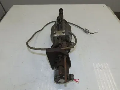 Drillunit DUSDS 810STP Drill Unit 3.93" Stroke 800 RPM w/Adj Hydro Checker