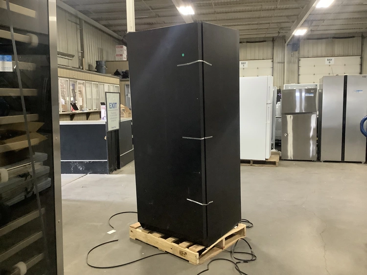 Used ELEMENT EL-300GFEB-L Bottle Coolers Michigan US | Miedema Asset Management Group #1172291