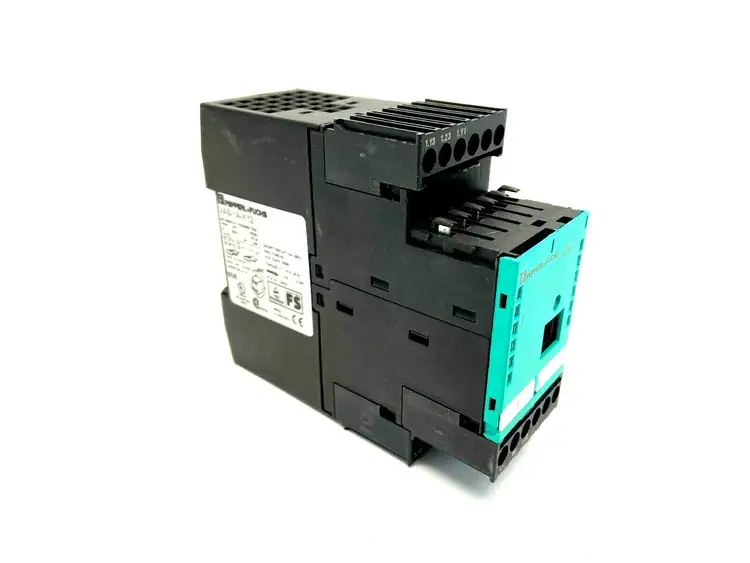 Used Pepperl+Fuchs AS-Interface Safety Monitor Programmable Logic Controllers Michigan US | Maverick Industrial Sales #1410814