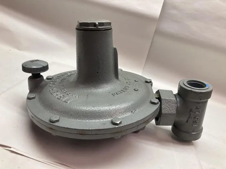 New | in-Stock FISHER CONTROLS Y600-614 Solenoid Regulators Ohio US | Surplus Asset Holdings #1242371