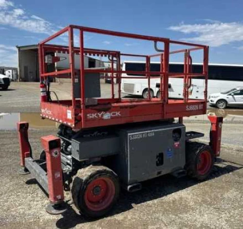 Used 2016 SKYJACK SJ6826RT Scissor Lifters Pennsylvania US | National Lift Equipment #1369221