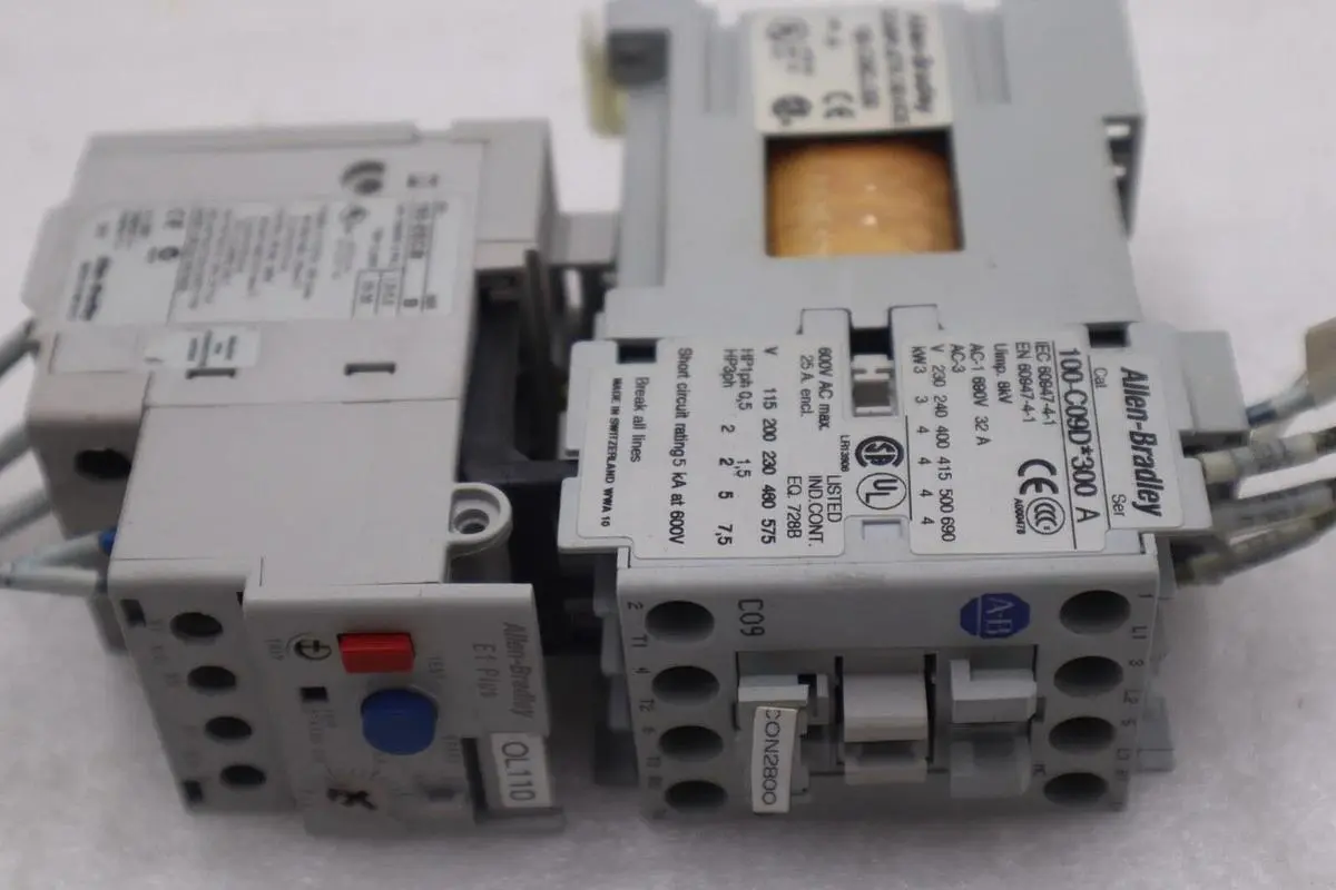Allen Bradley 100-C09D300/100-C09DJ300 / 193-EECB/B DRIVES STOCK #B-1320