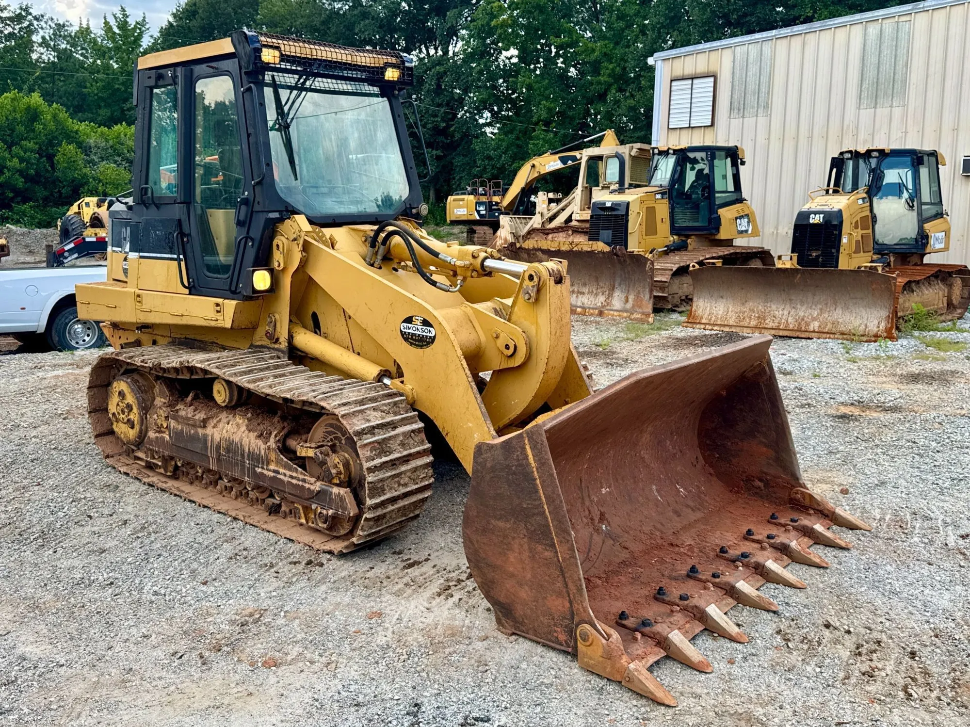 USED 2003 CATERPILLAR 953C