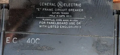 GENERAL ELECTRIC GE Breaker 1 POLE 15 AMP E FRAME KC 319 E11592-C —  USED