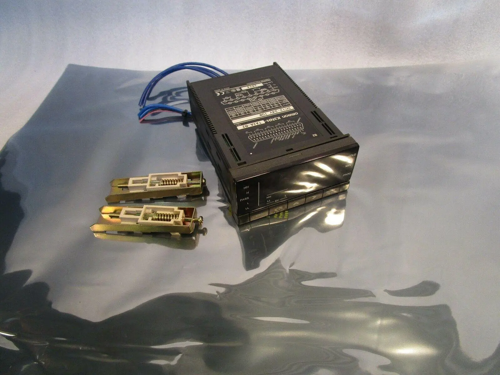 USED Omron K3NH-TA2A-B2