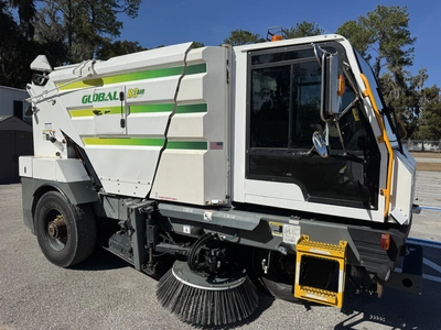 Used 2025 Global 3 R3AIR Street Sweeper Florida US | Zadoon Equipment #1480836