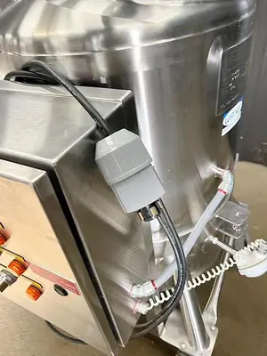 Used 27 Gallon Jacketed Tank, 316L Stainless Steel, Electrically Heated Multi-Zone Jacket