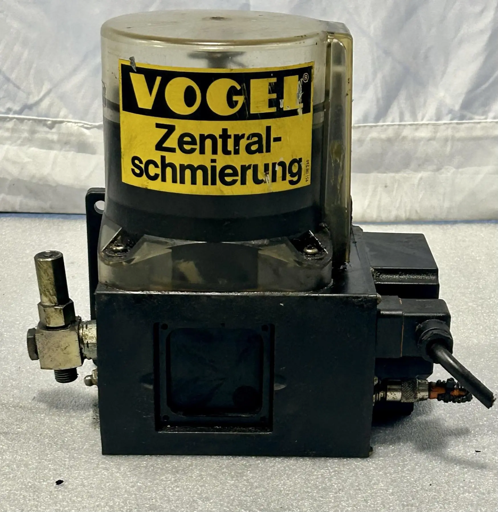 USED Vogel KFA1-M-W+XXX