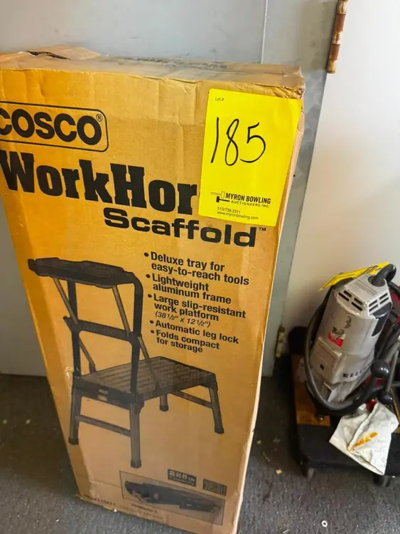 Used _UNKNOWN_ _UNKNOWN_ Ladders Ohio US | Myron Bowling Auctioneers Inc #1507961