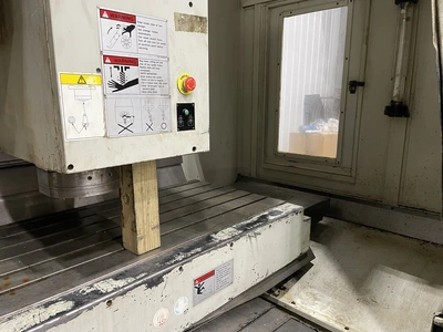 Hurco VMX50 CNC Vertical Machining Center, 2001