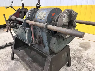 4" TOLEDO BEAVER MODEL #1-2-4 PIPE & TUBE THREADER: STOCK 21684