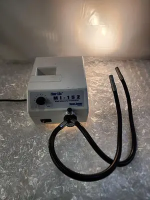 DOLAN-JENNER MI-152 HIGH INTENSITY ILLUMINATOR
