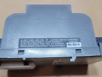USED JOHNSON CONTROLS XPB-821-5