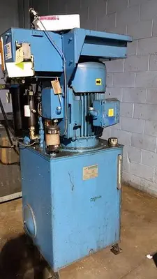 USED 2009 KUNDINGER HP80V