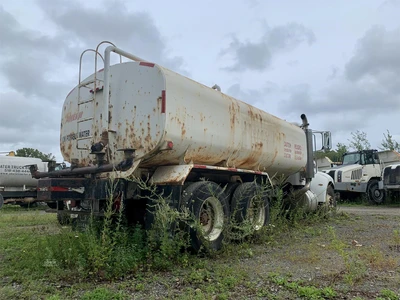 Used 2007 PETERBILT 340 Water Trucks | Abele Tractor #1343009