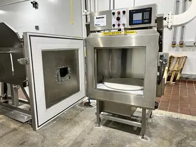 USED 2000 AMANA QMP 2300