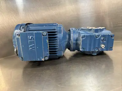 USED SEW Eurodrive SA47DRE90M4