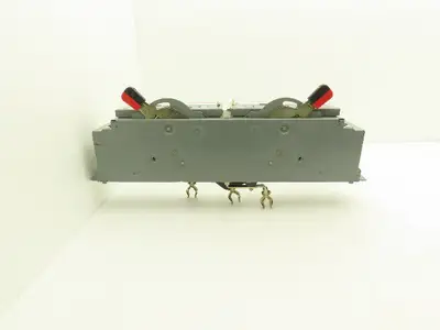 Square D QMB-321-T Safety Disconnect Load Switch 240V AC 10Hp/DC 15Hp 30A 3 Pole