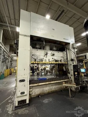 USED 1990 KOMATSU E2G400