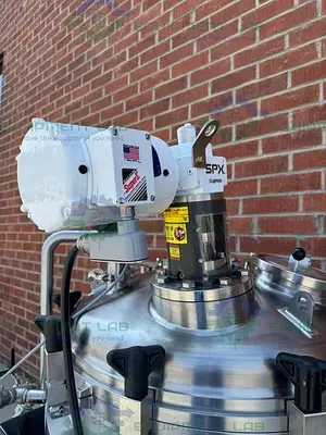 USED ALLEGHENY 400 LITER STAINLESS STEEL JACKETED REACTOR 45 PSI W/ 5 HP TOP MIXER