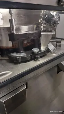 Natoli NP-500 Tablet press - 45 station 328 tooling -recertified by Natoli