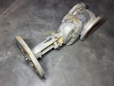 USED NEWCO 11F-CB2