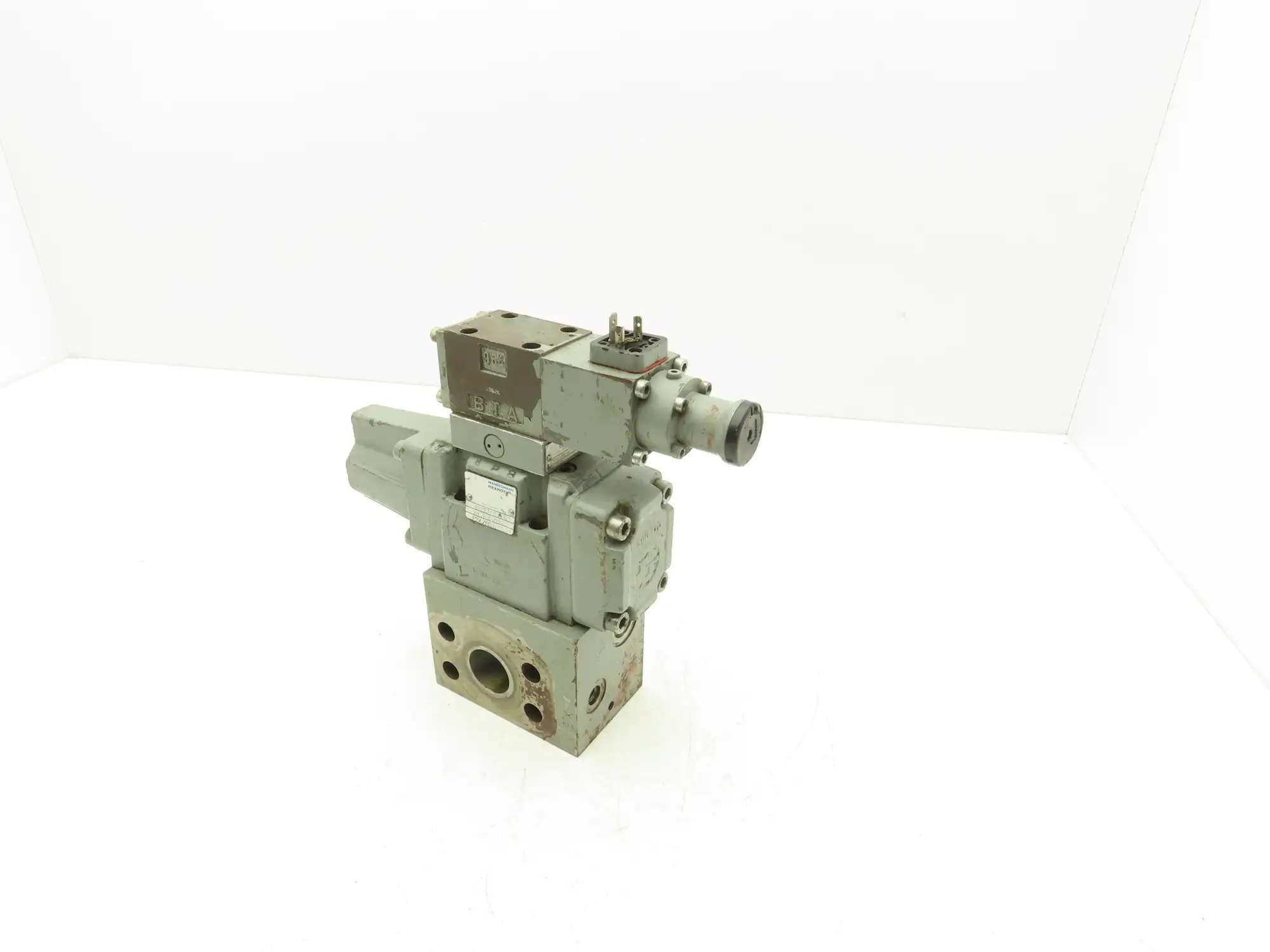 Rexroth/Hydronorma GP45-4-A 502|AGA-5055-0-B Hydraulic Directional Valve Stack
