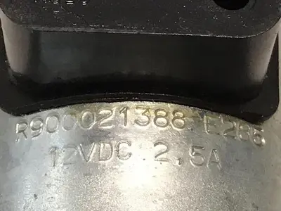 USED REXROTH 4WE6E6762EG12N9K4T06