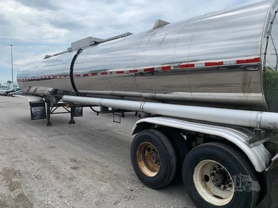 Used 2006 BRENNER _UNKNOWN_ Tanker Trailers Indiana US | Lakeshore Equipment Sales #1546565