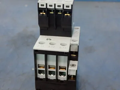 New | in-Stock EATON XTCE025C23TDLL PLC Contactors | HGR 24 #752528