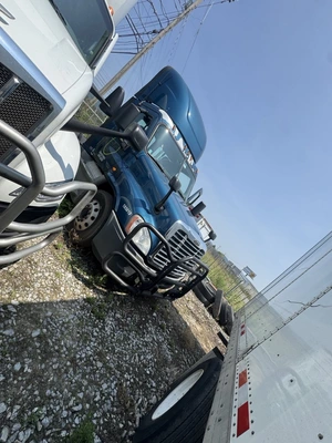 Used 2018 FREIGHTLINER CASCADIA 125 Miscellaneous Trucks/Trailers Virginia US | Revelation Machinery #1319602
