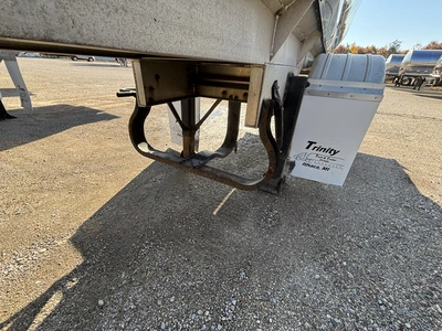 Used 2021 WALKER MILK TANKER TRAILER Liquid Supply Trailers Michigan US | Miedema Asset Management Group #1709528