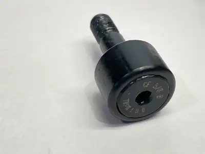 New | in-Stock McGill Cam Follower 5/8" 1/4-28 UNF Stud LOT OF 2 Bearings Michigan US | Maverick Industrial Sales #1395664