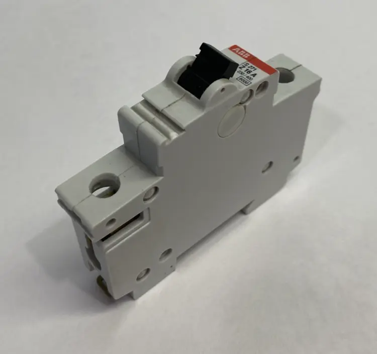 Used ABB Miniature Circuit Breaker 1-Pole DIN Rail Circuit Breakers Michigan US | Maverick Industrial Sales #1389368