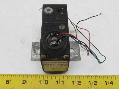 Fairchild TA6000-001 E/P Pressure Transducer 0-10VDC In 3-15 PSI Output 1/4" NPT