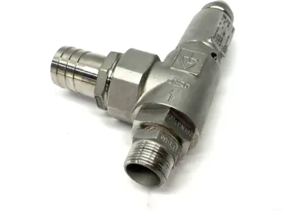 USED GOETZE ARMATUREN ANGLED SAFETY VALVE, STAINLESS STEEL