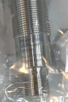 IFM OGT200 Photoelectric Switch Sensor Loc5E3/6