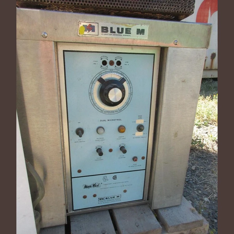 Used BLUE M MW-1110A-1 Lab Water Baths British Columbia CA | Savona Equipment LTD #1167579