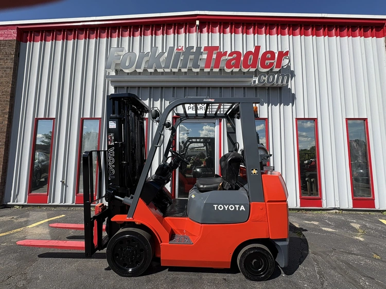 Used 2008 TOYOTA 7FGCU25 Misc Forklifts Wisconsin US | Forklifttrader.com #566960