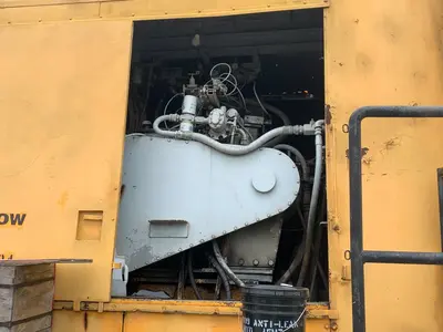 Used 1999 MANITOWOC 4100W II VICON Crawler Cranes Louisiana US | Proxy Equipment #1388969