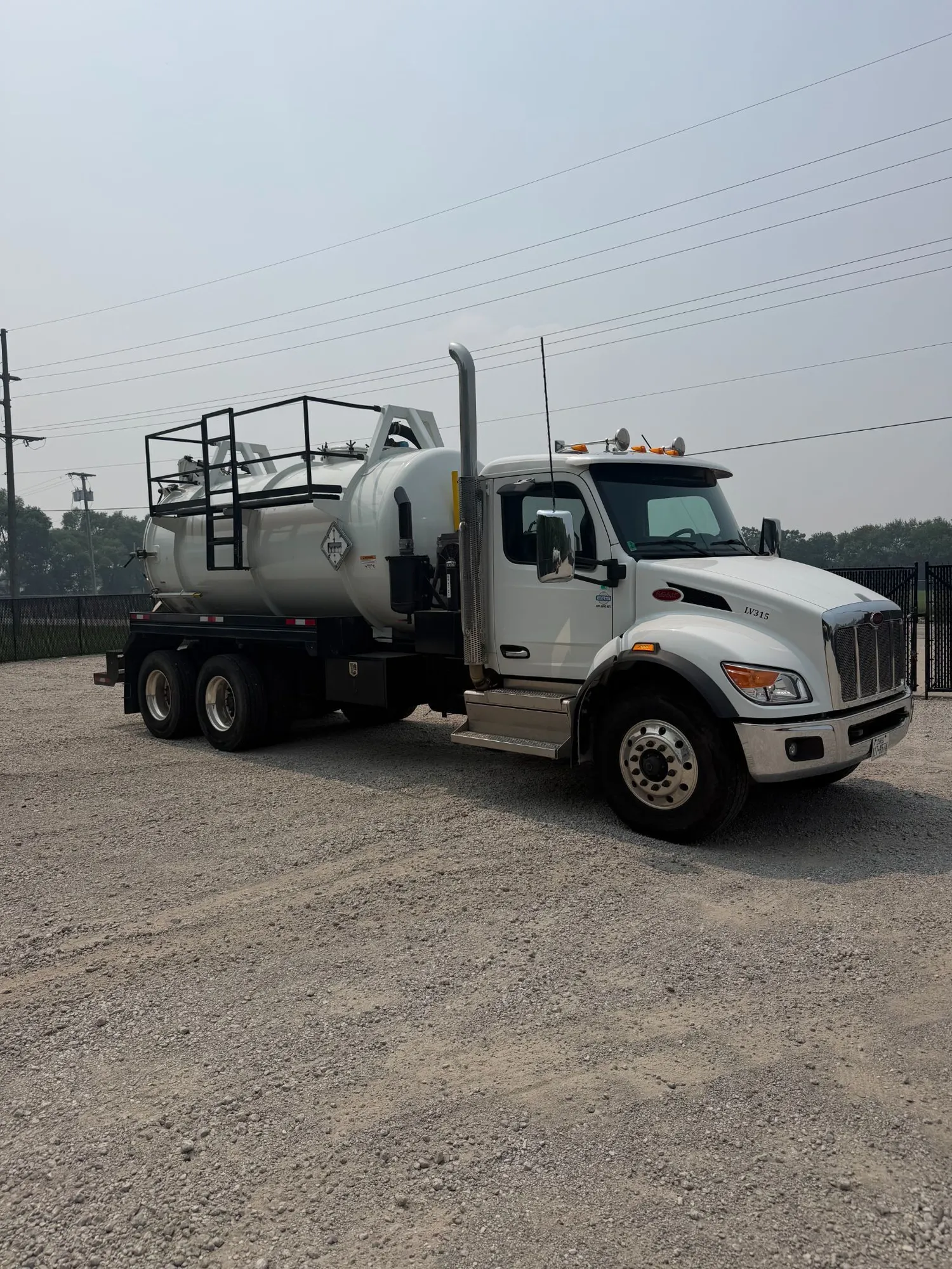New | Build-to-Order 2026 Diamond Eco Solutions DOT Liquid Vac Vacuum Truck Michigan US | American Contractors Equipment Supply #1328122