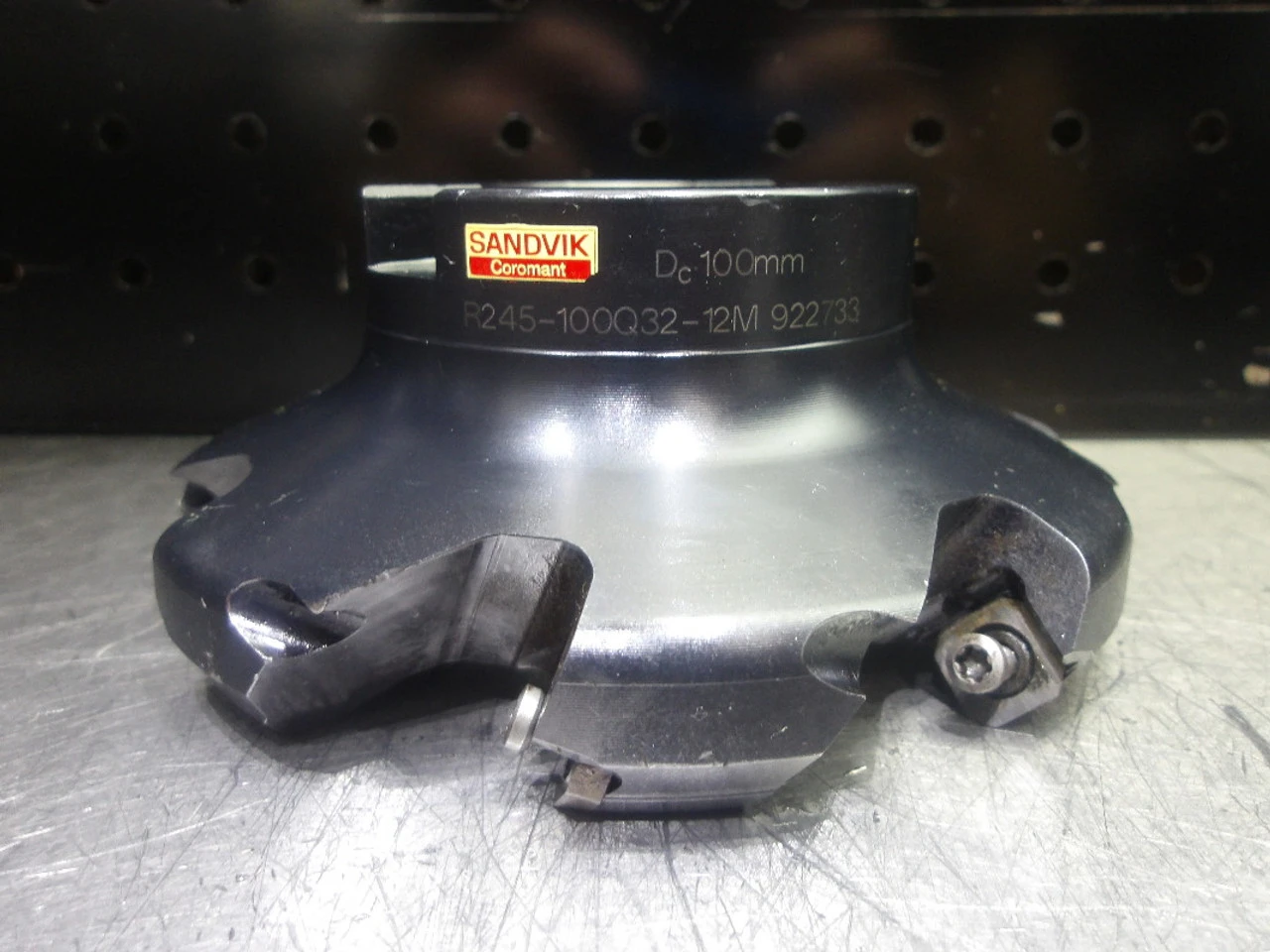 Sandvik 100mm Indexable Facemill 32mm Arbor R245-100Q32-12M (LOC2678B)