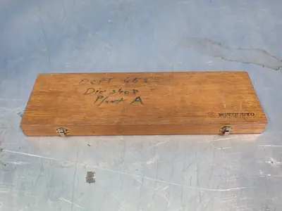 Used MITUTOYO 160124 Vernier Calipers Ohio US | HGR 24 #1249435