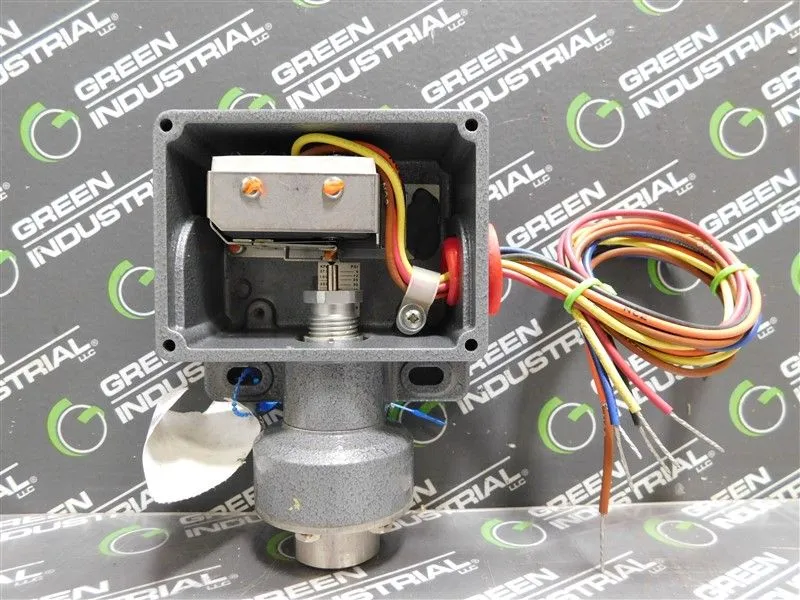 SOR Control Devices 4NN-KK45-N4-C2A- Pressure Switch 1000 psi proof New