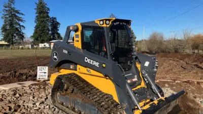 USED 2023 Deere 333 P-TIER