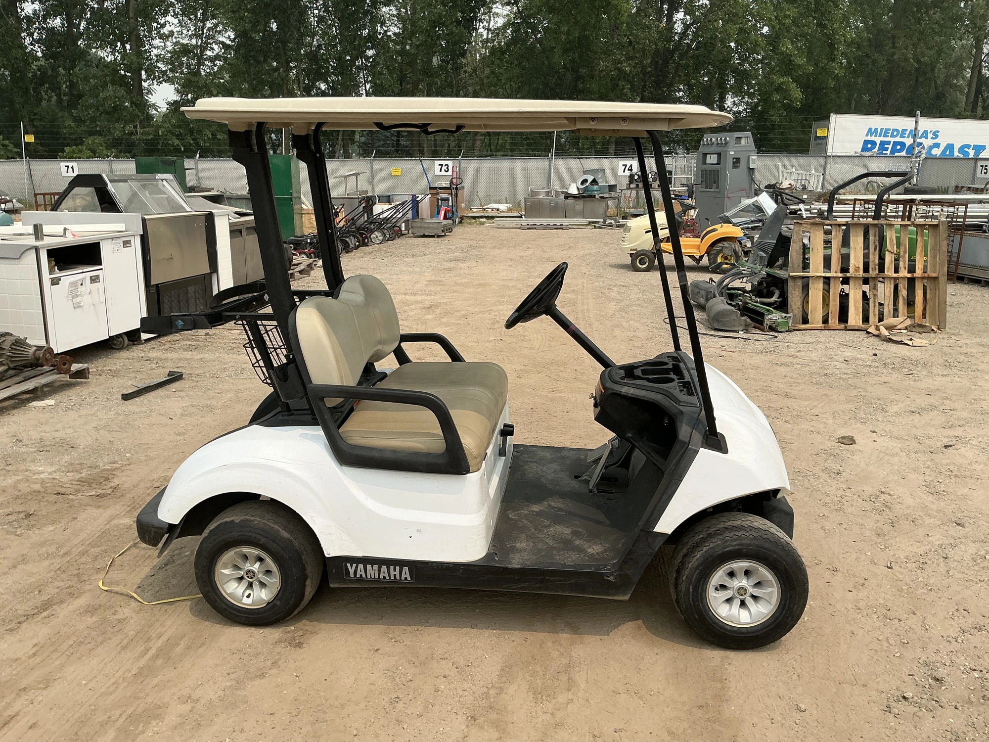 Used 2017 YAMAHA GAS POWERED GOLF CART Golf Carts Michigan US | Miedema Asset Management Group #1313841