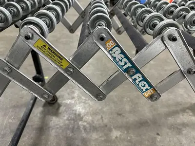 ULINE Expandable Conveyor
